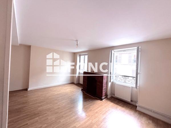 Location Appartement 5 pièces 100 m² - OMNIUM 48 Voiron 38500