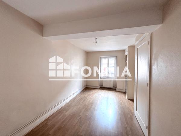 Location Appartement 5 pièces 100 m² - OMNIUM 48 Voiron 38500