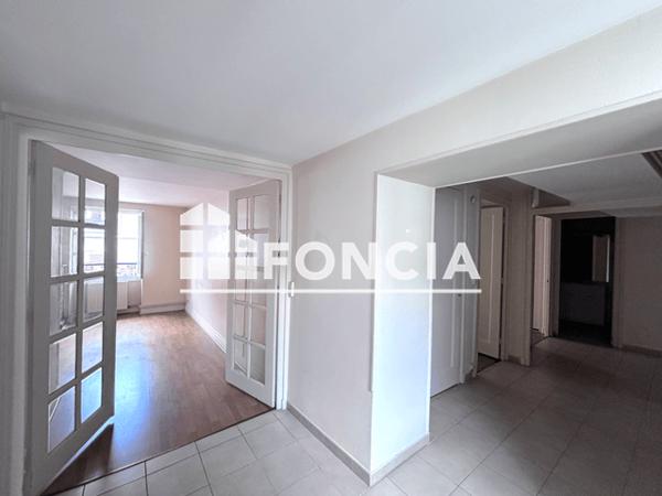 Location Appartement 5 pièces 100 m² - OMNIUM 48 Voiron 38500