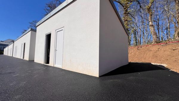 QUIMPER (29) ERGUE ARMEL - Appartement T4 de 95 m² habitables – Terrasse de 48 m² – Parking souterrain.