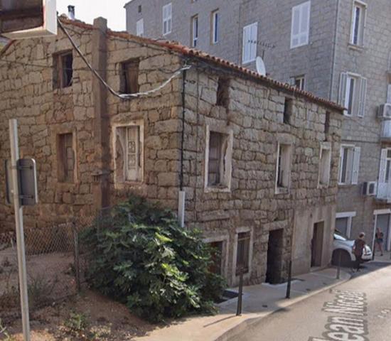 MAISON de village A RENOVER