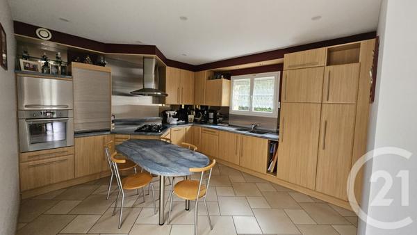 Maison à vendre  5 pièces - 177,17 m2 STE EUPHEMIE - 01