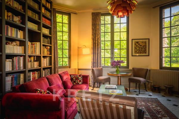 Manoir de style Louis XIII entièrement rénové