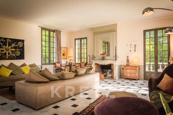 Manoir de style Louis XIII entièrement rénové