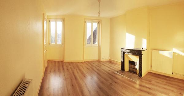 T3 PROCHE PLACE ROYALE,  
Nantes 44000