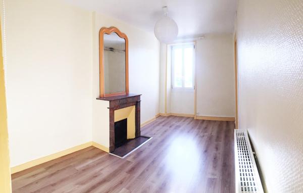 T3 PROCHE PLACE ROYALE,  
Nantes 44000