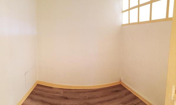 T3 PROCHE PLACE ROYALE,  
Nantes 44000