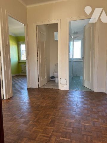 Maison a Vendre à BRIEC, en Finistère Sud (29),  dans le Bourg, Maison élevée sur Sous-sol tota...