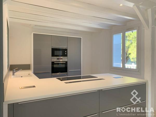 Maison Andilly-Les-Marais 140m2 habitables, 4 chambres, géothermie, jardin, garage.