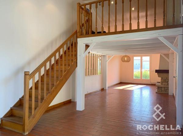 Maison Andilly-Les-Marais 140m2 habitables, 4 chambres, géothermie, jardin, garage.