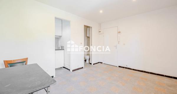 À vendre Studio 17 m² - Hyères 83400