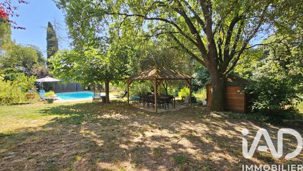 Maison à vendre 6 pièces 204 m² Saint-Jeannet