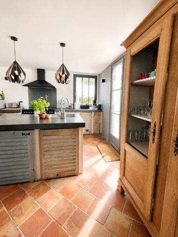 TALMONT-SAINT-HILAIRE | VILLA DE CARACTÈRE | VUE MER