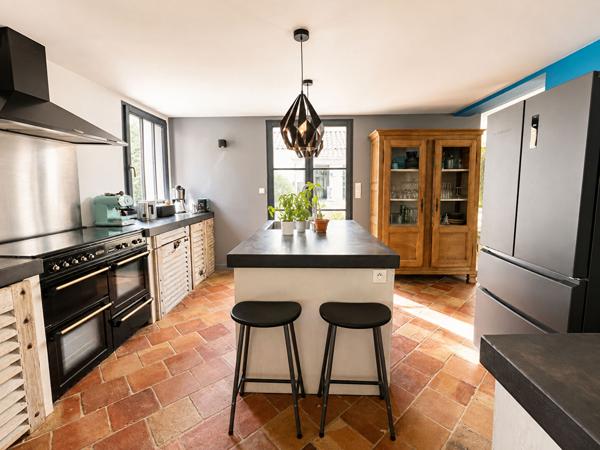 TALMONT-SAINT-HILAIRE | VILLA DE CARACTÈRE | VUE MER
