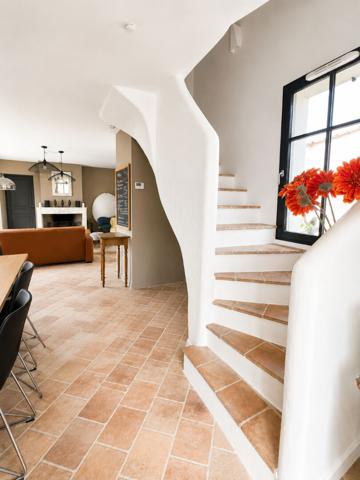 TALMONT-SAINT-HILAIRE | VILLA DE CARACTÈRE | VUE MER