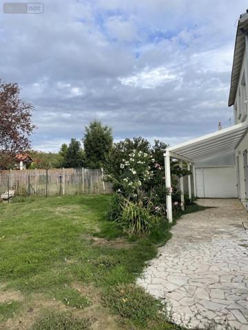 Maison à vendre à Cholet dans le Maine-et-Loire (49300), ref : 49055-68   
Sacré coeur