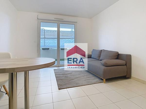 A louer appartement meublé type 2 Marseille 13014 Hauts de Saint Marthe parking et terrasse