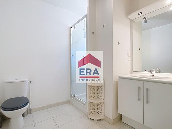 A louer appartement meublé type 2 Marseille 13014 Hauts de Saint Marthe parking et terrasse