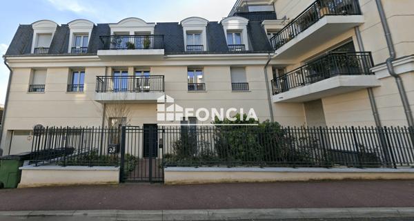 Location Appartement 4 pièces 81.83 m² - Antony 92160
