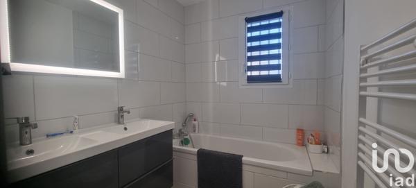 Maison à vendre 6 pièces 120 m² Saint-Antoine-du-Rocher