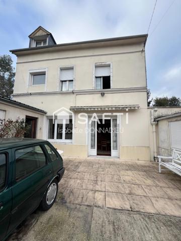 ENSEMBLE IMMOBILIER COMPORTANT 2 MAISONS