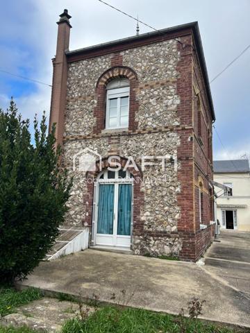 ENSEMBLE IMMOBILIER COMPORTANT 2 MAISONS
