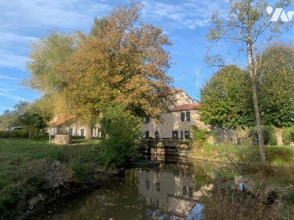 Moulin et ses dépendances