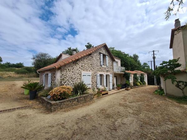 Moulin et ses dépendances