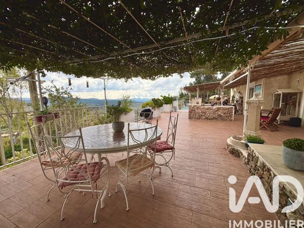 Maison à vendre 5 pièces 130 m² Cuers