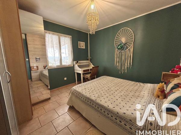 Maison à vendre 5 pièces 130 m² Cuers