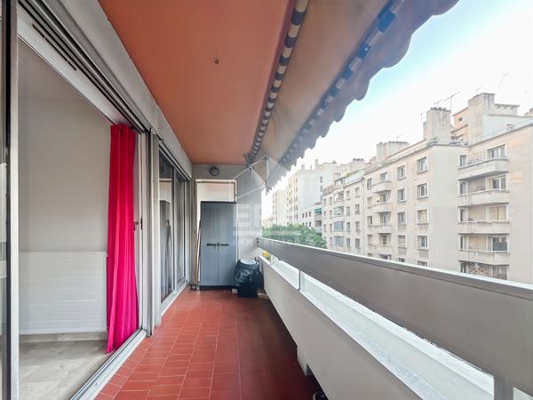 Appartement T3 72 m2 Terrasse chartreux 13004 Marseille