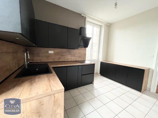 Appartement à louer 5 pièces 132.17m² Sarlat-la-Canéda (24200)