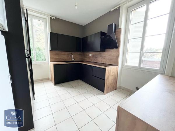 Appartement à louer 5 pièces 132.17m² Sarlat-la-Canéda (24200)