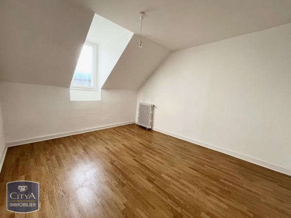 Appartement à louer 5 pièces 132.17m² Sarlat-la-Canéda (24200)