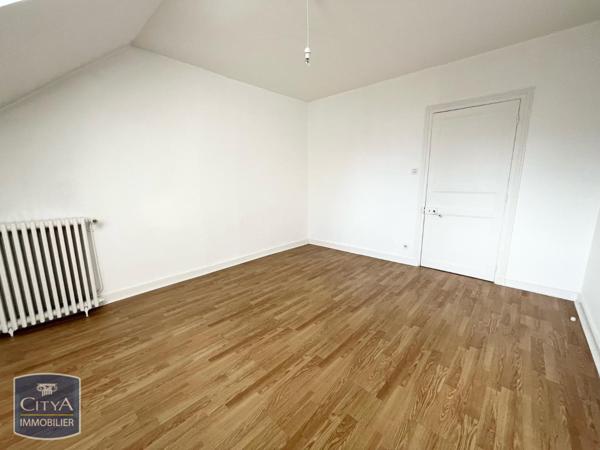 Appartement à louer 5 pièces 132.17m² Sarlat-la-Canéda (24200)