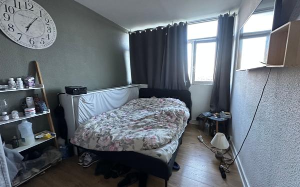 Appartement à vendre    5 pièces • 68,07 m2 Évry