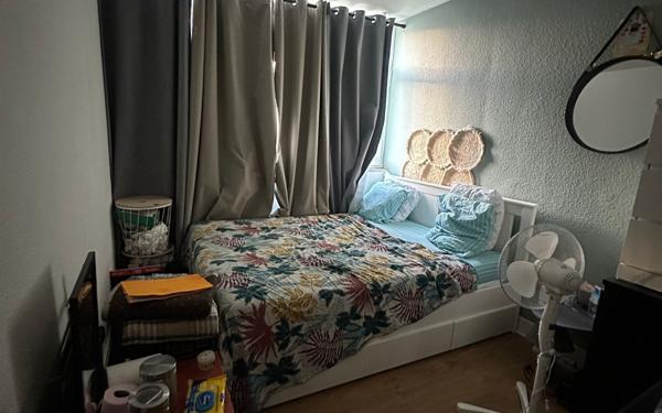 Appartement à vendre    5 pièces • 68,07 m2 Évry