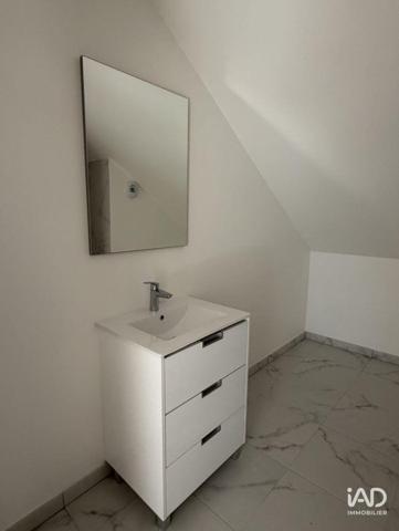 Appartement à vendre 4 pièces 99 m² Saint-Pierre-du-Perray