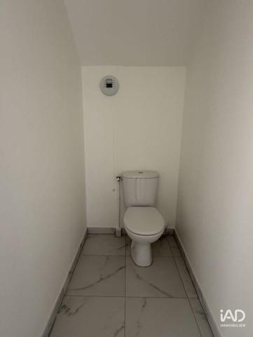 Appartement à vendre 4 pièces 99 m² Saint-Pierre-du-Perray