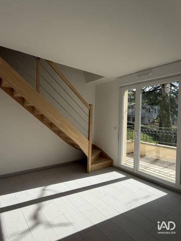 Appartement à vendre 4 pièces 99 m² Saint-Pierre-du-Perray