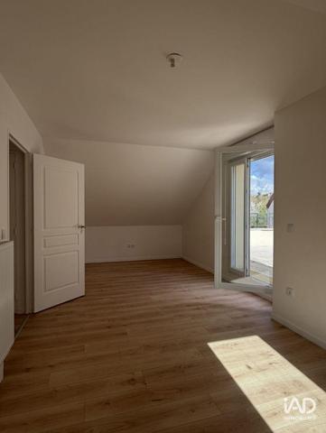 Appartement à vendre 4 pièces 99 m² Saint-Pierre-du-Perray