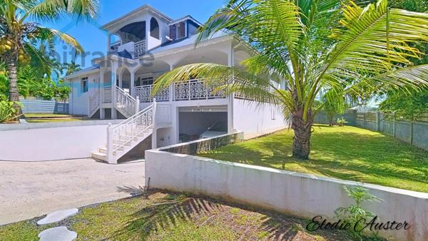 Villa 6 chambres vue montagne avec piscine