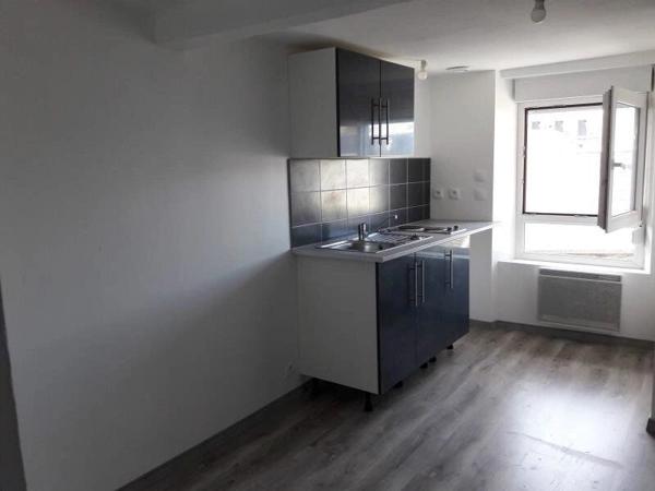 Location Appartement 1 pièces 23 m2 à Saint-Quentin