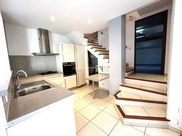 Vente Appartement 5 pièces 122 m2 à Aubagne