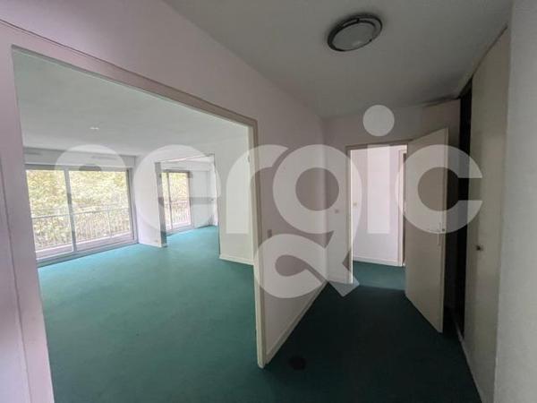 Location 3 Pieces 96 59000 Lille 07 0047 01 0152