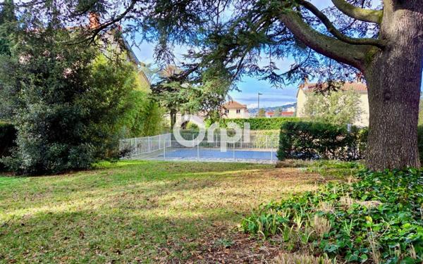 Appartement à vendre    3 pièces • 63,45 m2 Caluire-et-Cuire