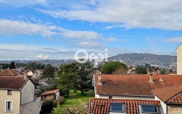 Appartement à vendre    3 pièces • 63,45 m2 Caluire-et-Cuire