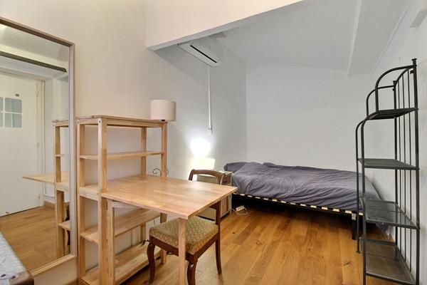 Montpellier Chambre meublée en colocation de 9.70 m²