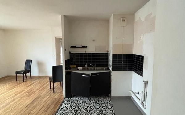 Appartement à vendre    4 pièces • 70 m2 Le Bourget