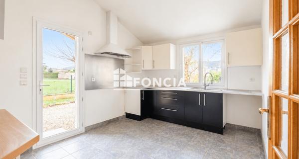 À vendre Maison 8 pièces 146.6 m² - Fleurieu-sur-saône 69250